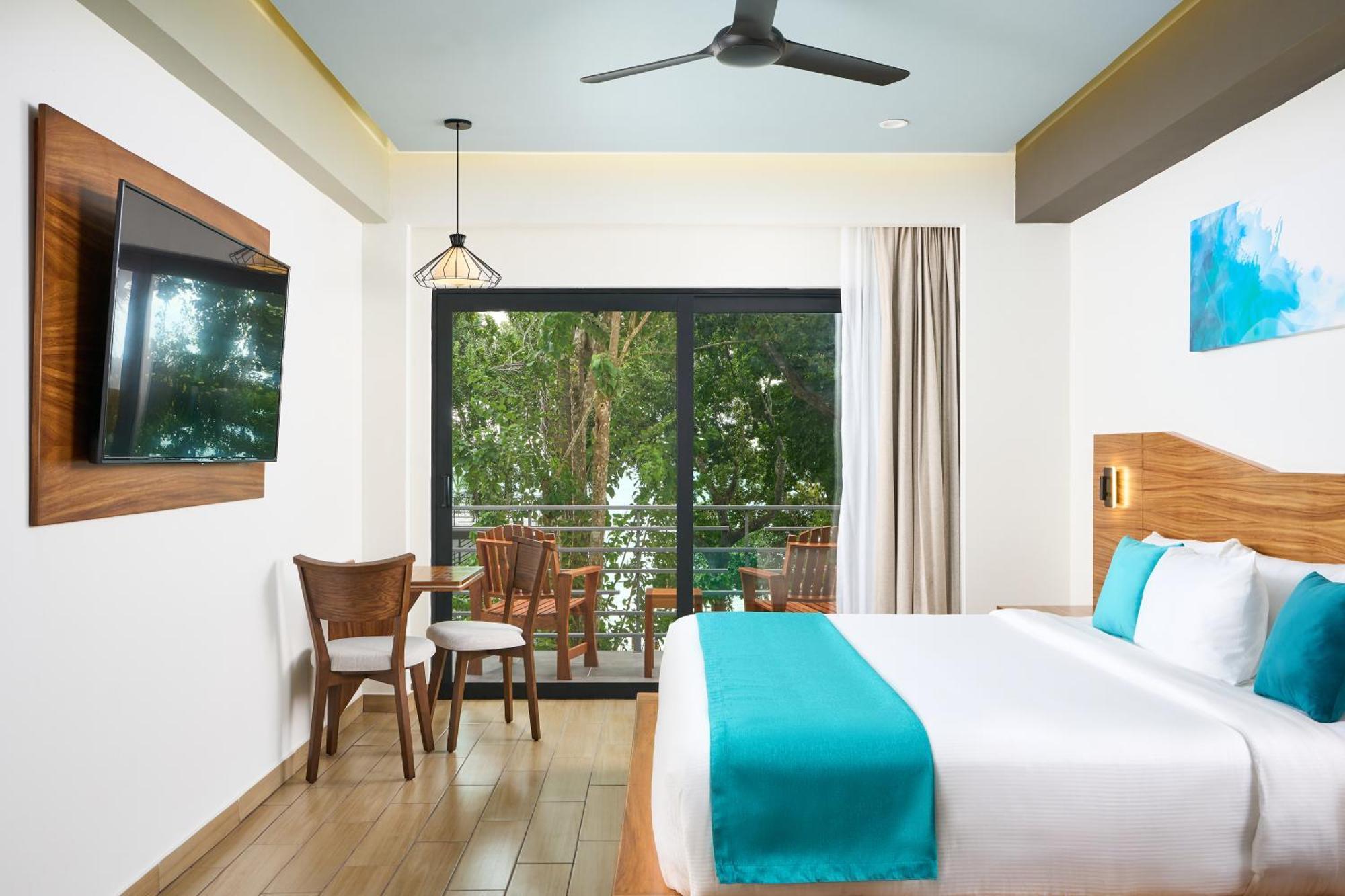 בקאלאר Cristalino Lagoon Front Hotel, Restaurant & Spa מראה חיצוני תמונה