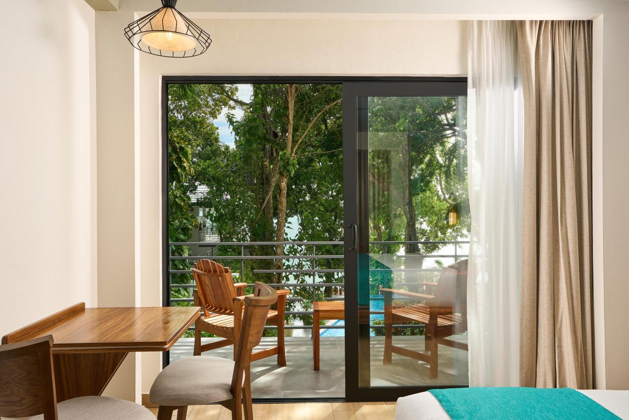 בקאלאר Cristalino Lagoon Front Hotel, Restaurant & Spa מראה חיצוני תמונה