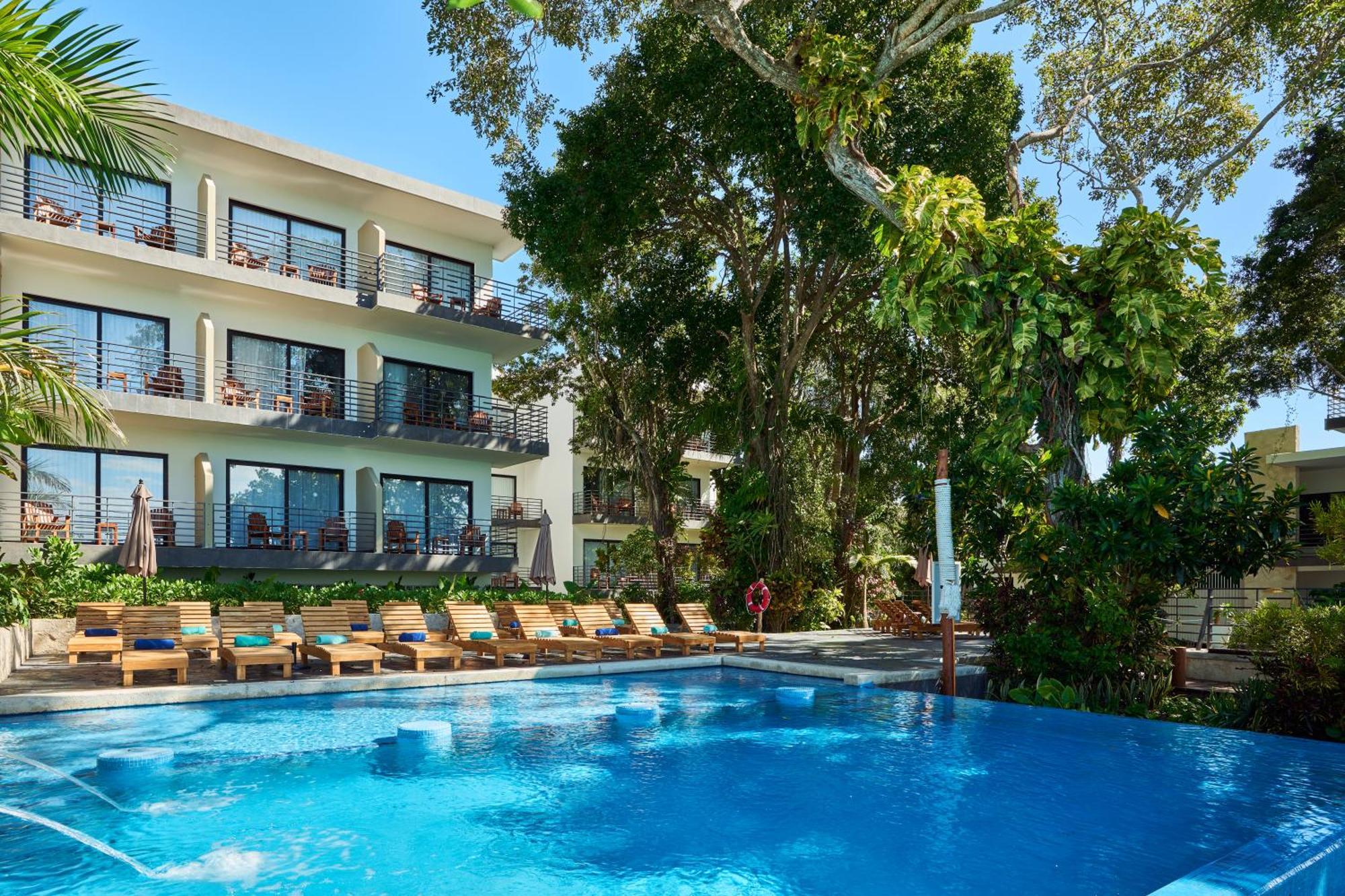 בקאלאר Cristalino Lagoon Front Hotel, Restaurant & Spa מראה חיצוני תמונה