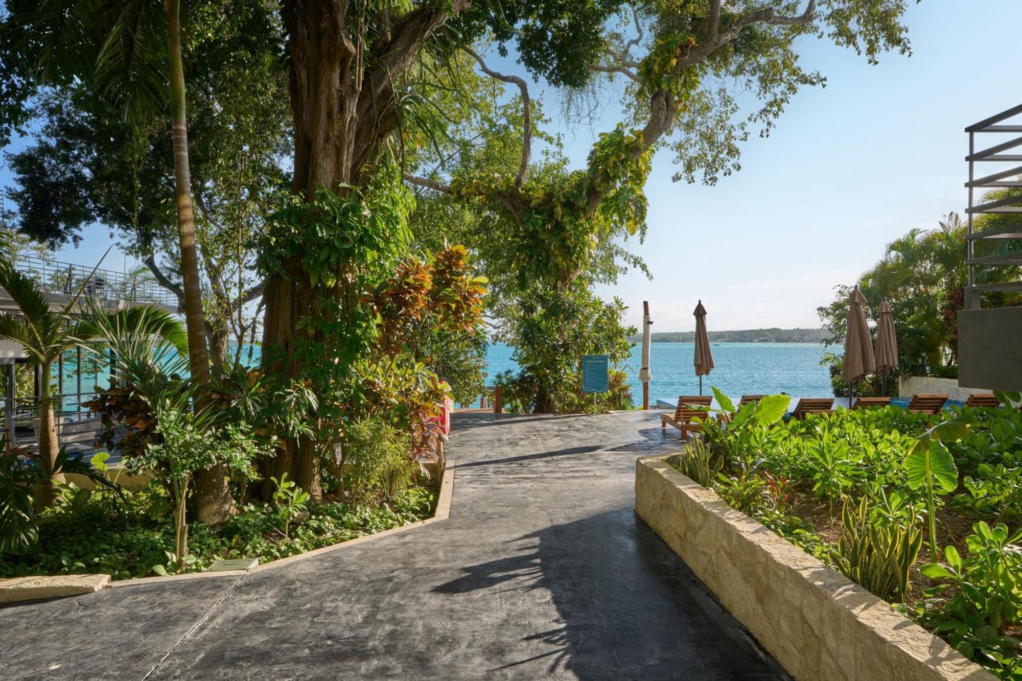 בקאלאר Cristalino Lagoon Front Hotel, Restaurant & Spa מראה חיצוני תמונה
