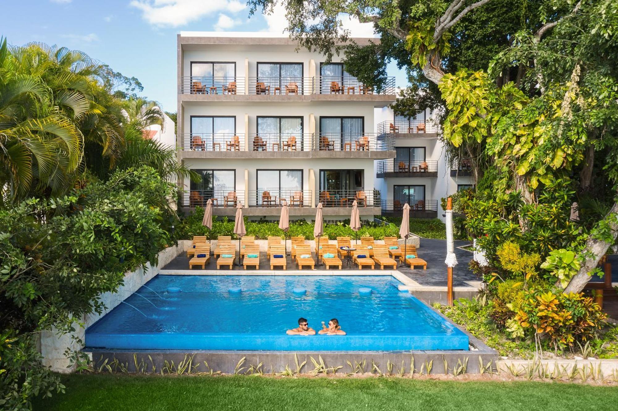 בקאלאר Cristalino Lagoon Front Hotel, Restaurant & Spa מראה חיצוני תמונה