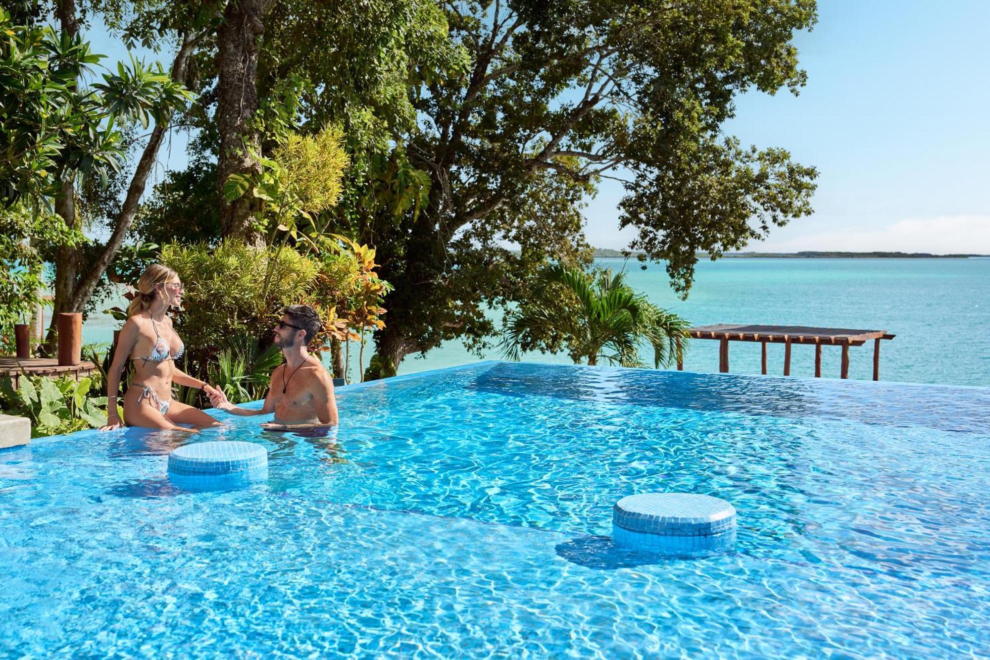 בקאלאר Cristalino Lagoon Front Hotel, Restaurant & Spa מראה חיצוני תמונה